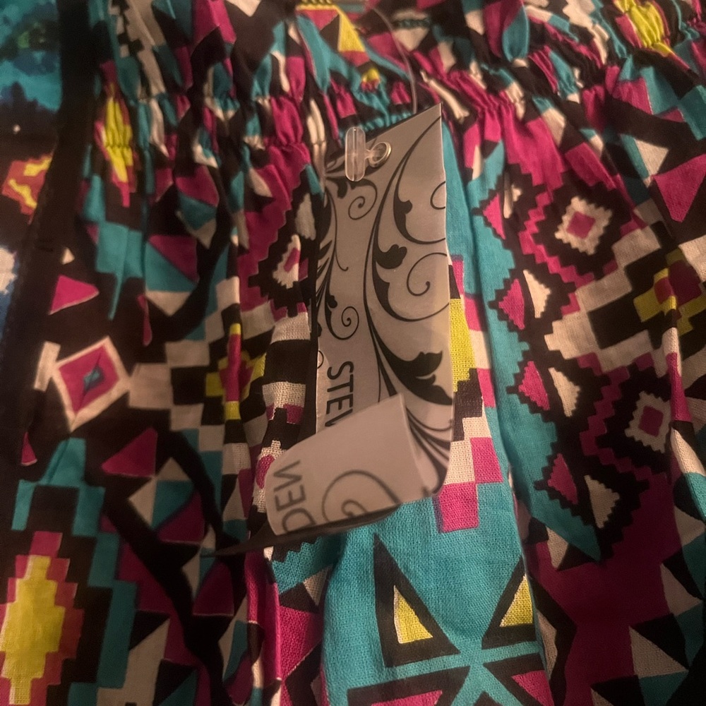 Pretty Aztec dress - Picture 2 of 4